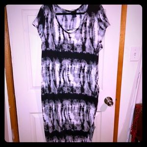 Black & white tie-die dress